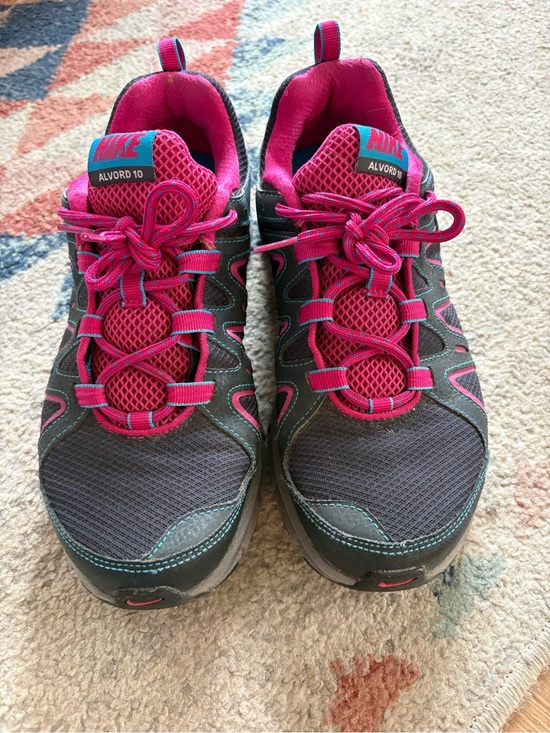 Nike Shoes - Nike Women's Alvord 10 Trail Runners in Gray and Pink
